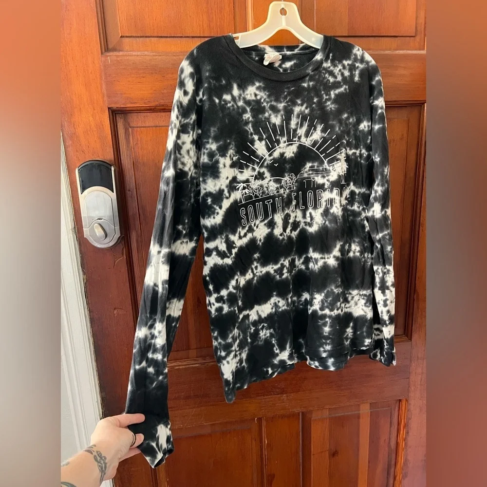 Threadfast South Florida Tie Dye Long Sleeve Tee Black White Size Large